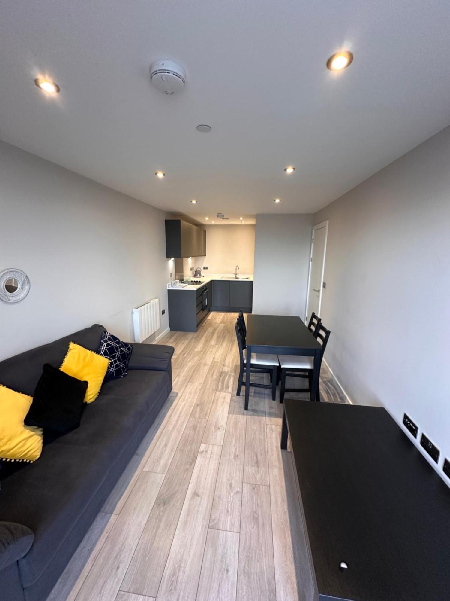 Park Central Liverpool Apartment Exterior photo